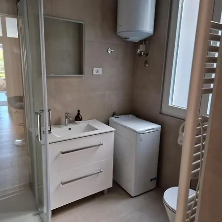 Apartment E55
